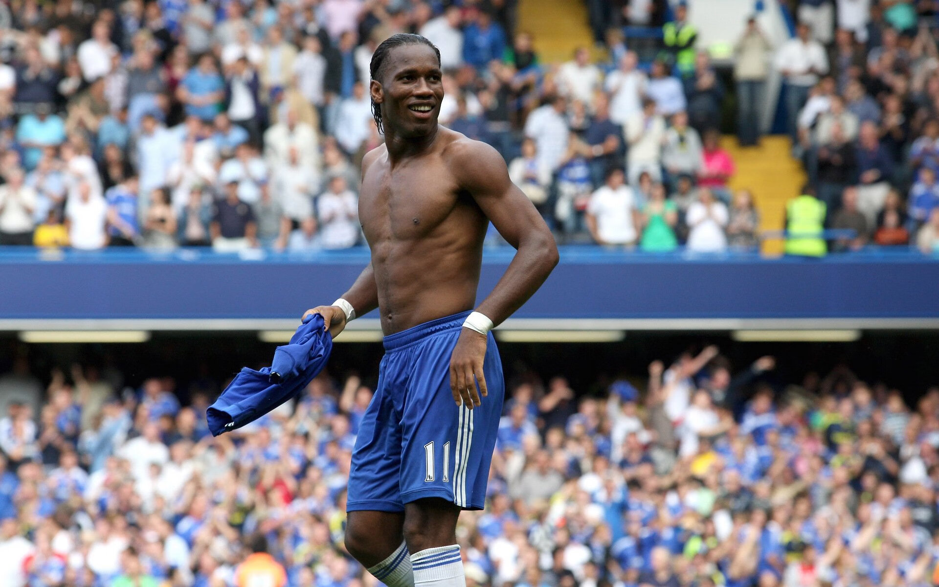 波切蒂诺续约切尔西，继续执教，波切蒂诺拿过冠军吗